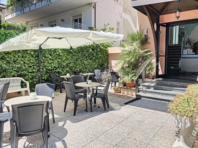 Hotel Iride Suite & Breakfast- Ideale Per Famiglie E Coppie Riccione Exterior photo