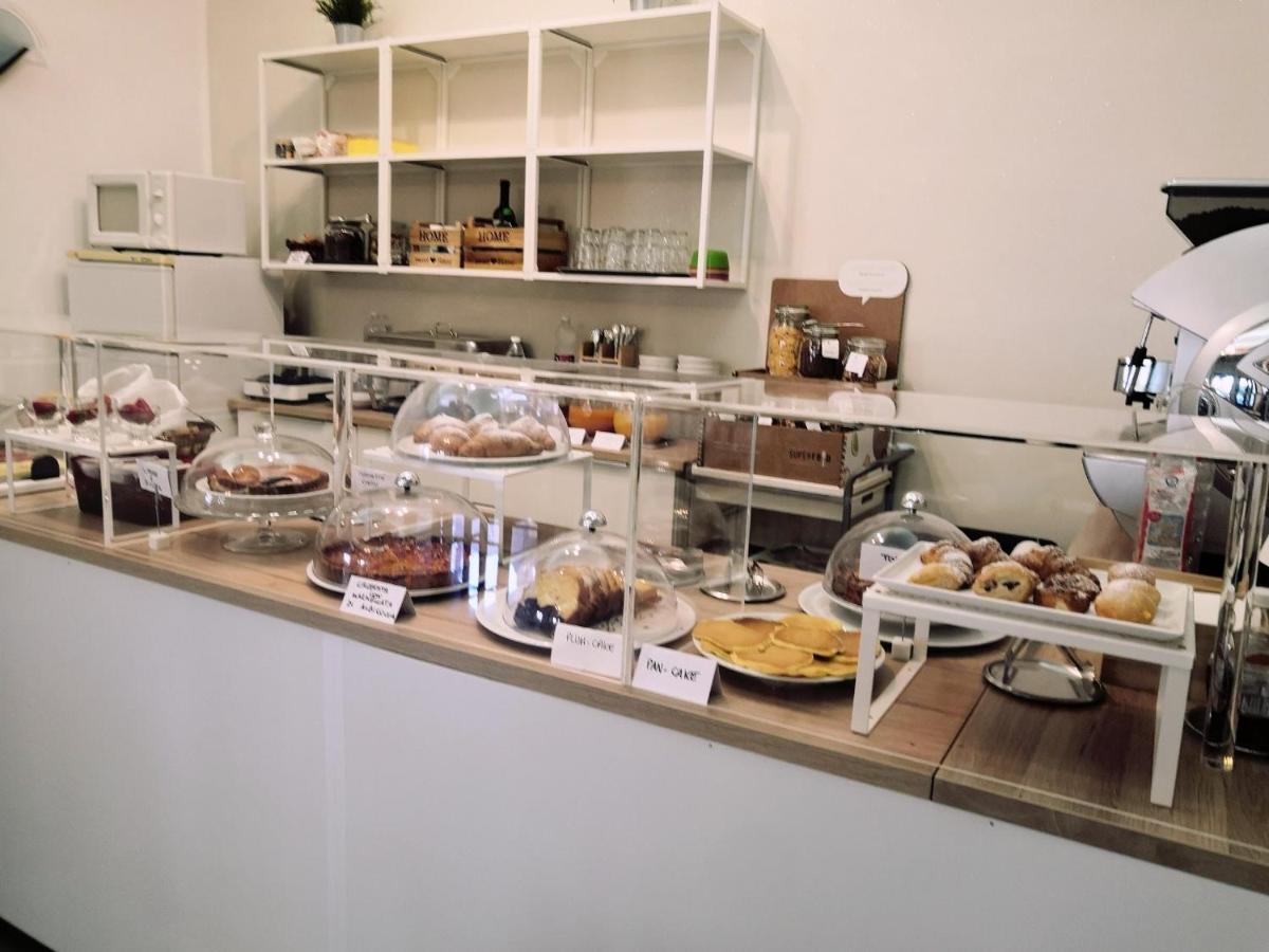 Hotel Iride Suite & Breakfast- Ideale Per Famiglie E Coppie Riccione Exterior photo